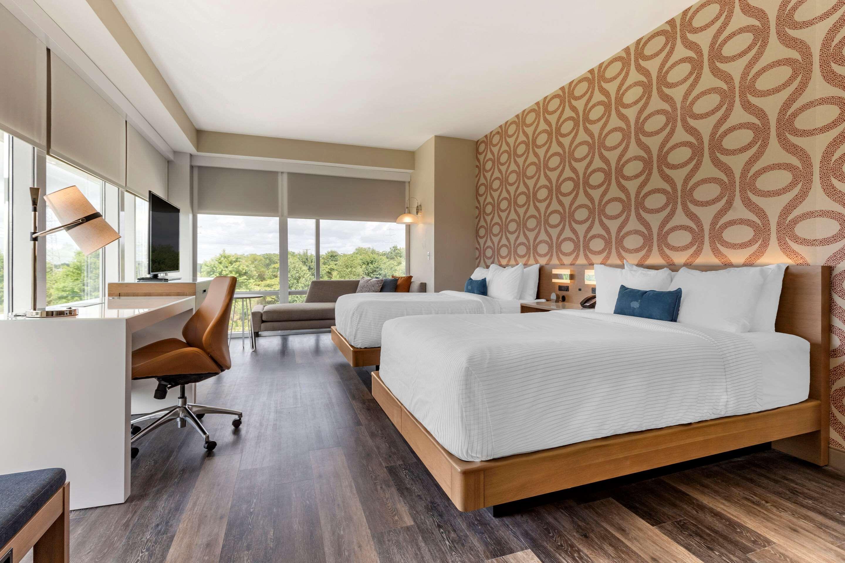 Cambria Hotel Greenville Bagian luar foto